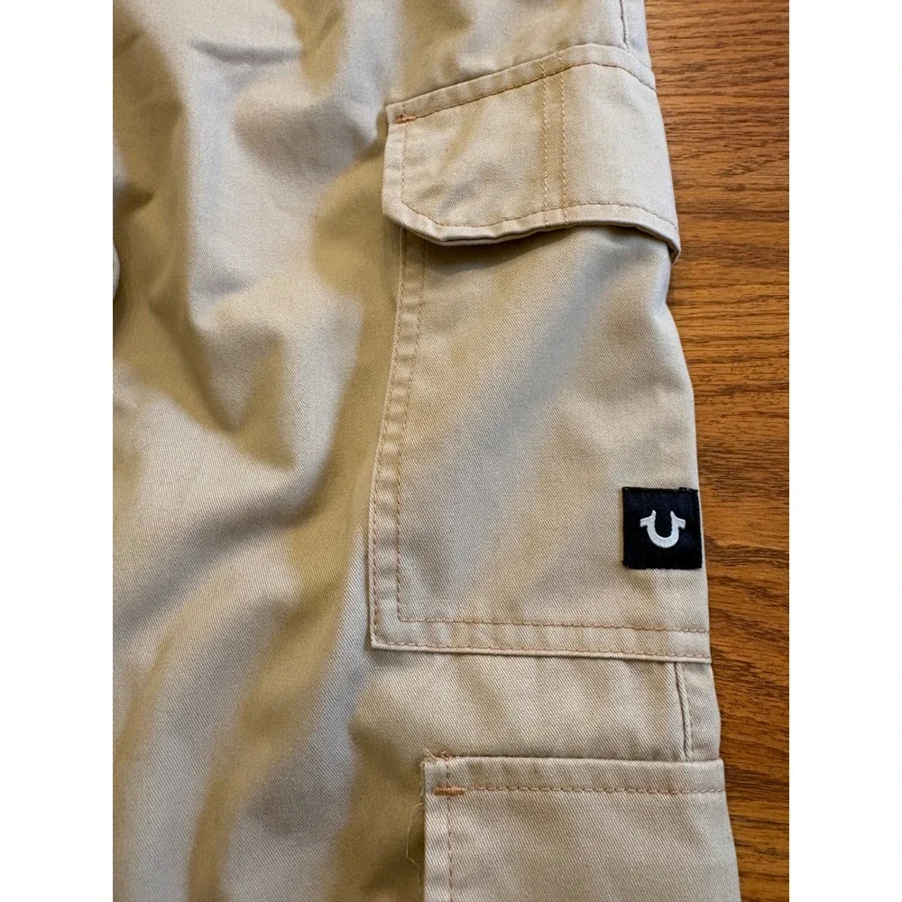 True Religion Mens Khaki Cargo Pants Tan Wide Leg Y2K Horseshoe Logo Size 28